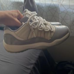 Jordan 11 lows