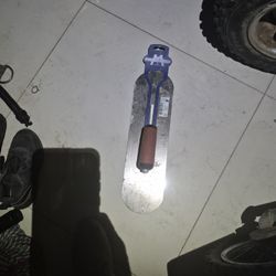 Finishing Trowel