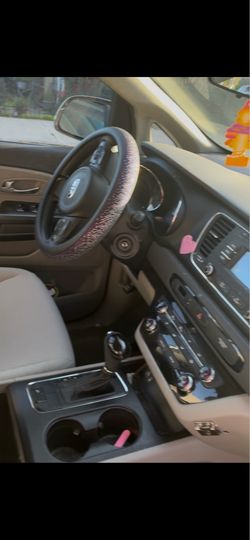 2016 KIA Sedona