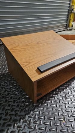 TABLE TOP LECTERN