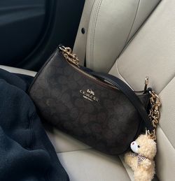 Coach shoulder bag