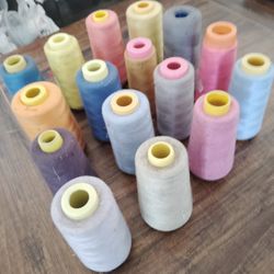 $12.     Carretes. Todo Por. $15