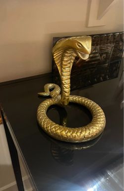 Gold Serpent/Snake Centerpiece