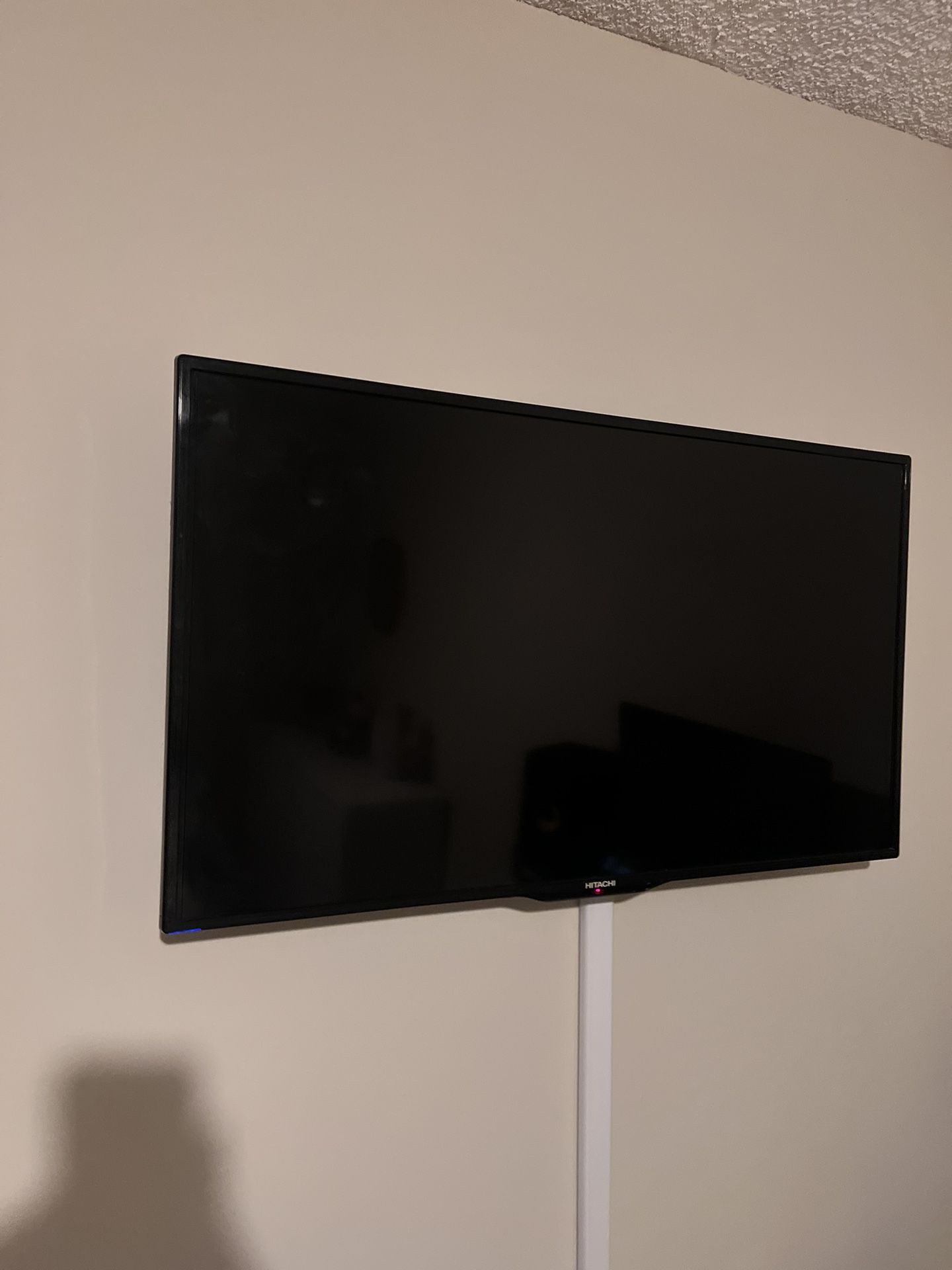 40” Non Smart tv & Amazon Fire Cube