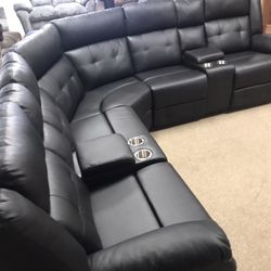 Free Delivery With Reclining Couch