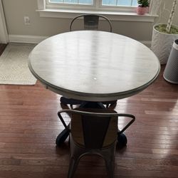 Table and 2 Chairs 