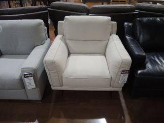 Violino Violino Accent Chair - Cream | Armchair