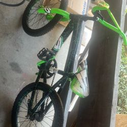 Surge Bmx 18 Inch