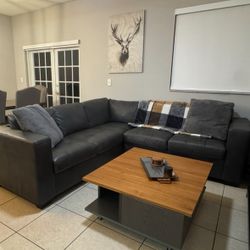 Leather Dark Green Couch 