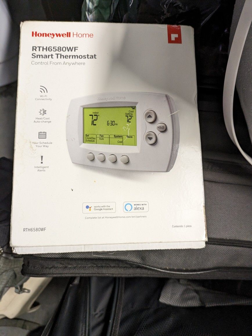 Smart Thermostat! New In Box Never Opened!