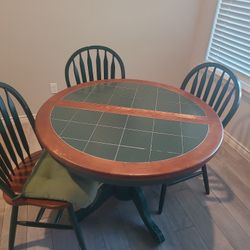 Extendable Dining Table