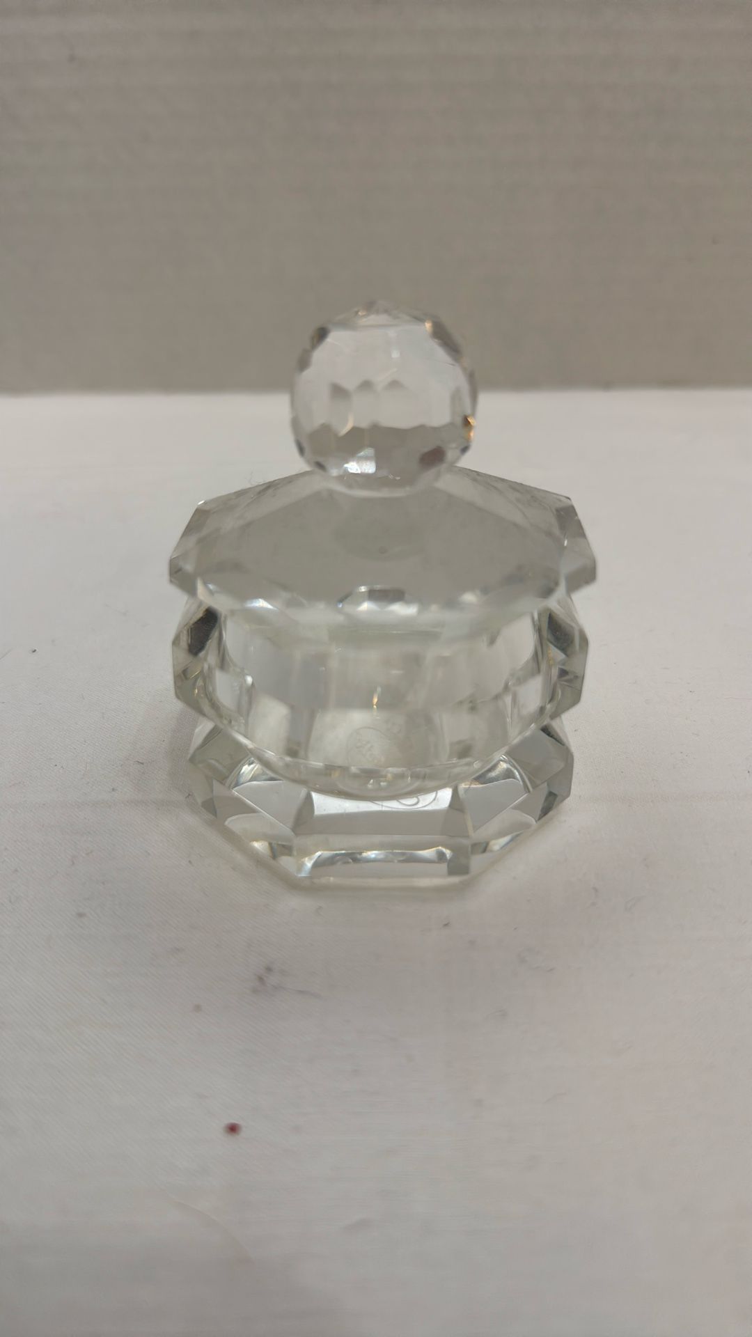 SORELLE CRYSTAL DRESSER COLLECTABLE