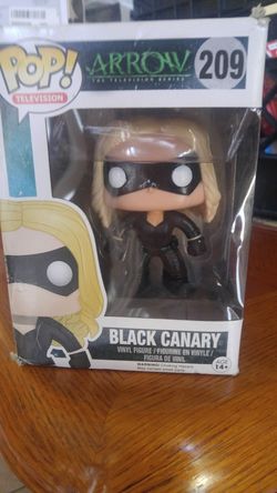 Pop vinyl figure black Canary
