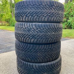 Hakkapeliitta Nokian R3 Winter Snow Tires - 225/45R19 - Used Set of 4