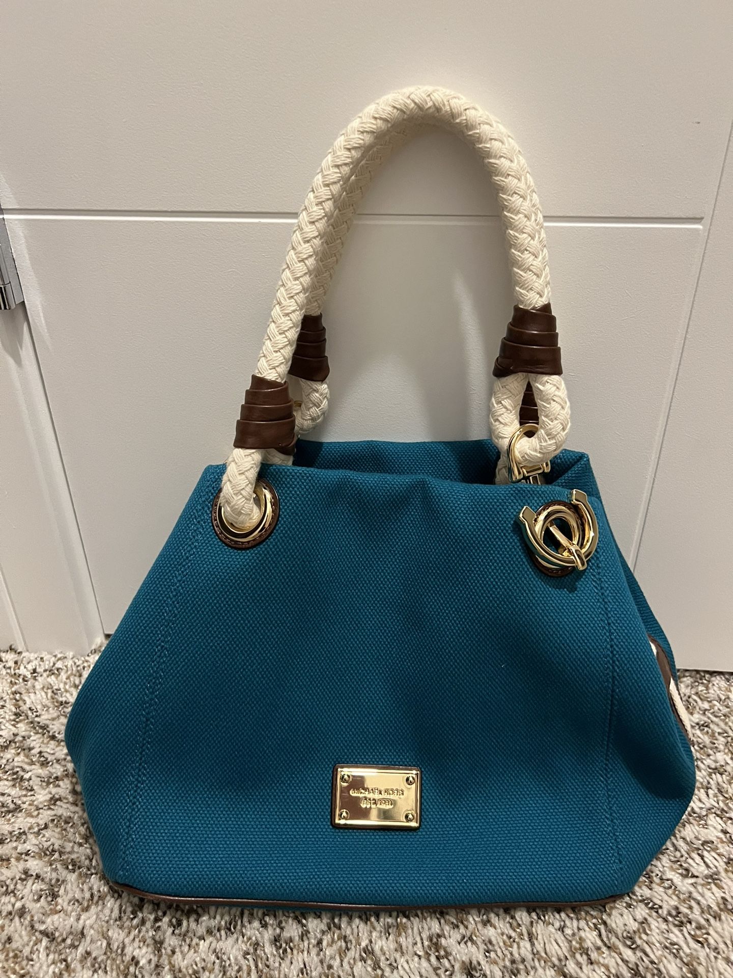 MICHAEL KORS TOTE LIKE NEW