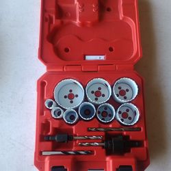 Milwaukee Hole Saw Set 13 Piece Dozer General Purpose Bi Metal Clean Cut Teeth