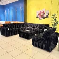 DELUXE Fluffy Modular Sectional Couch w/ Ottoman 🖤🤩