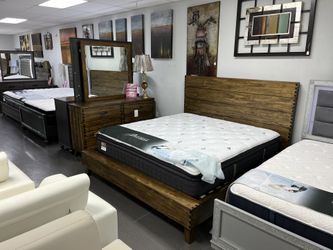 😍😍5PC BEDROOM SET ON BLOWOUT SALE NOW EVERYTHING MUST GO SAVE NOW UP TO 70% OFF SALE ENDS 04/25 😍😍