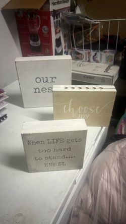 Little wooden signs