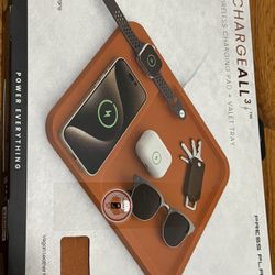WIRELESS CHARGING PAD + VALET TRAY