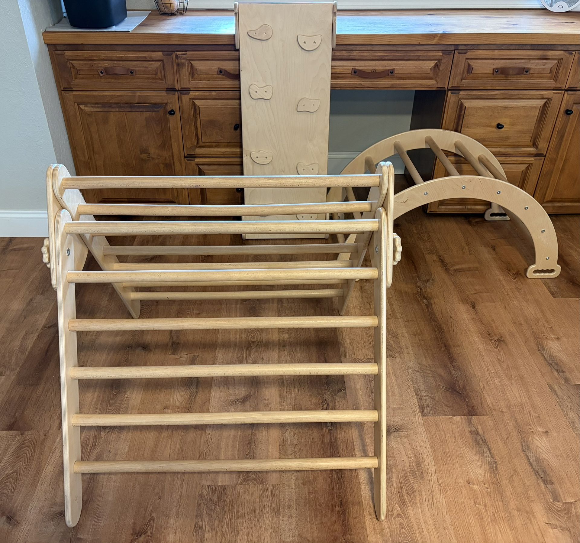 Toddler Climbing Set $40