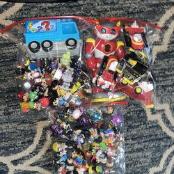 Lot of Ryan’s World Toys 