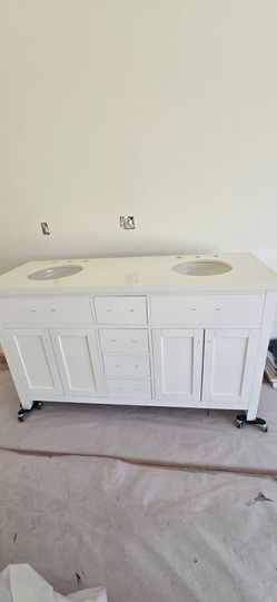 Double Sink Bathroom Vanity with White Stone Top