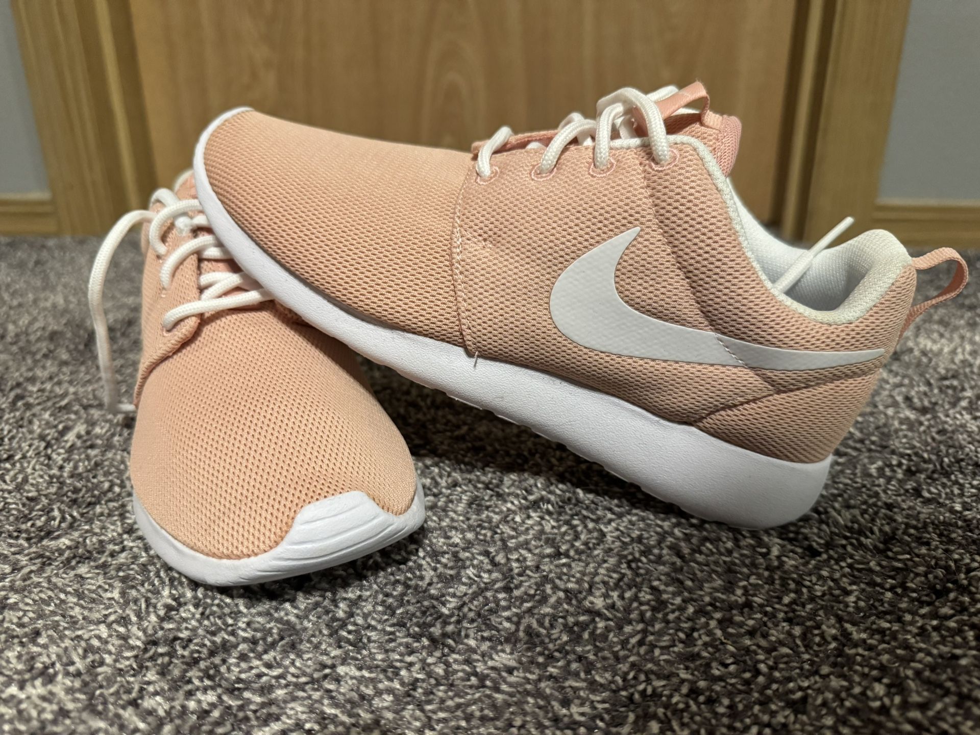 Nike Women’s running shoes Size 7