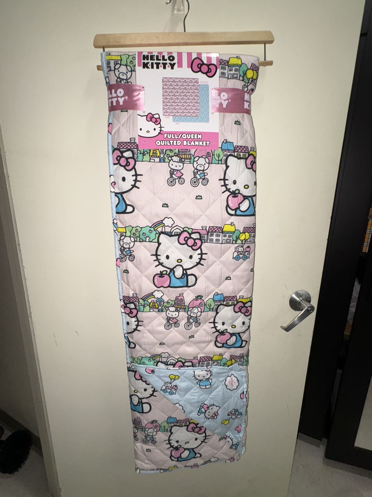 hello kitty blanket