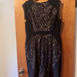 Women's Dress Size 16