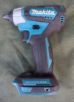 Makita 18V LXT Sub-Compact Lithium-Ion Brushless Cordless 3/8 in. Sq. Drive Impact Wrench (Tool Only)