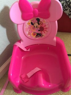 Mini mouse booster seat