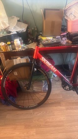 Red skream size 58 maxed out all parts new everything