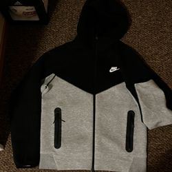 Nike Sportswear Tech Fleece Windrunner Full-Zip Hoodie