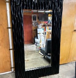 🪞Large Framed Mirror!