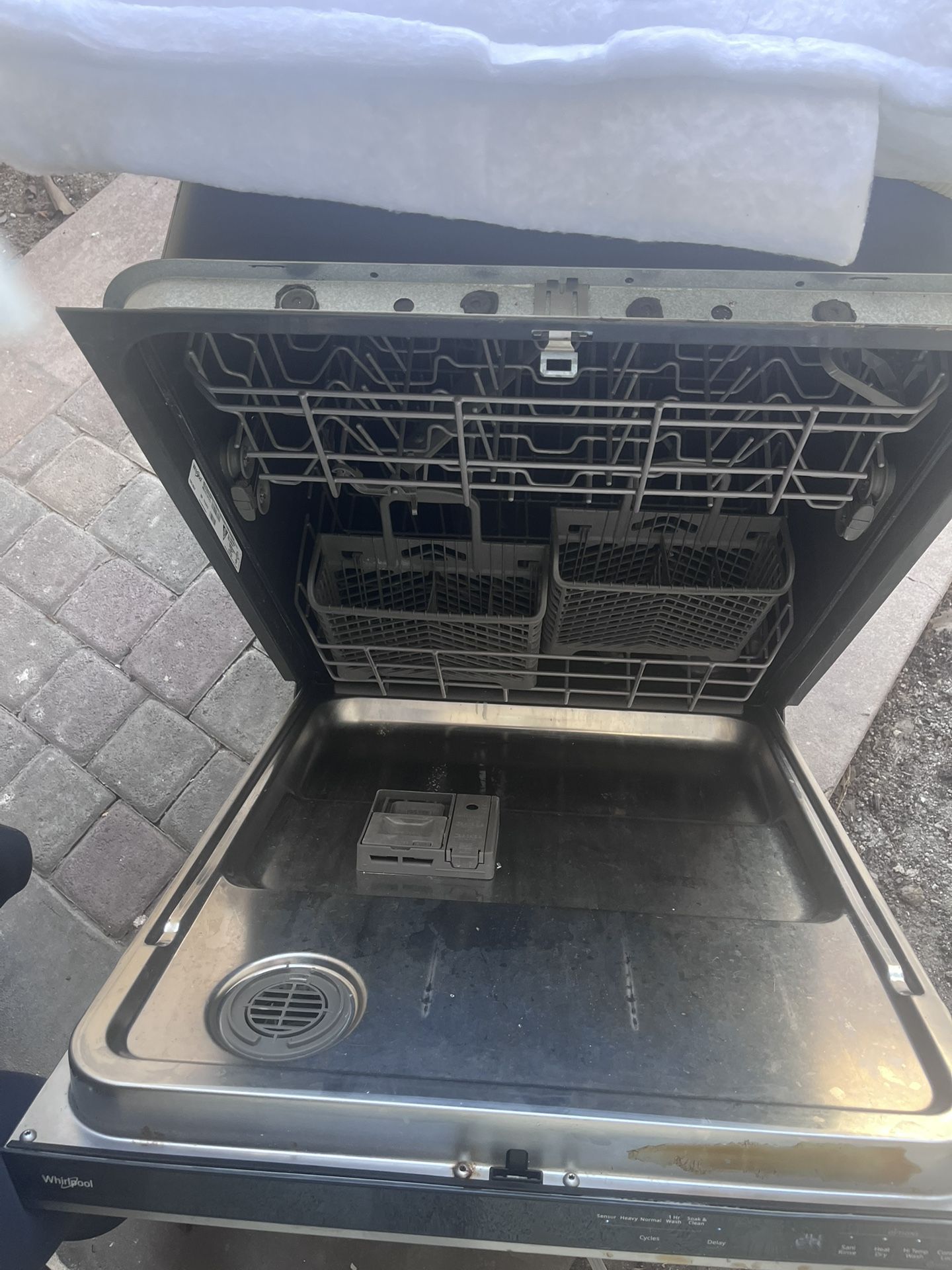 Whirlpool Dishwasher