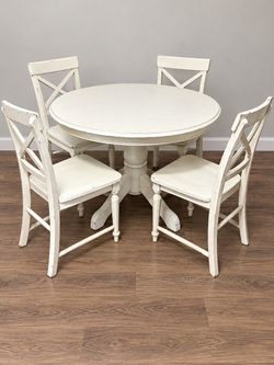 Round Pedestal Dining Table with 4 Chairs