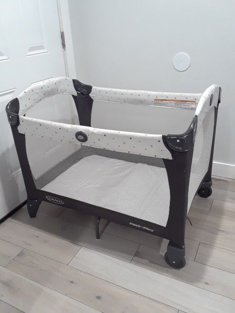 Graco Baby Playpen