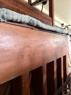Beautiful Upright Piano – Excellent Condition
