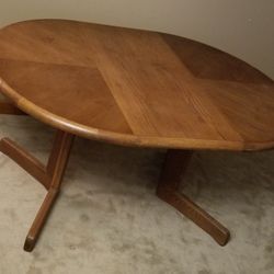 Solid Wood Kitchen / Dining Room Table - Round / Oval With Center Leaf Extension - Vintage Retro Antique Art Deco