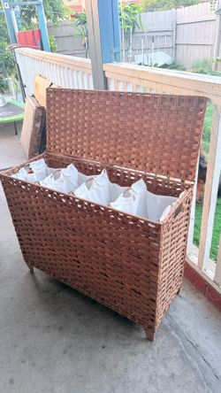 New!laundry hamper 4/1  measurement （H 26* L32*W 13）