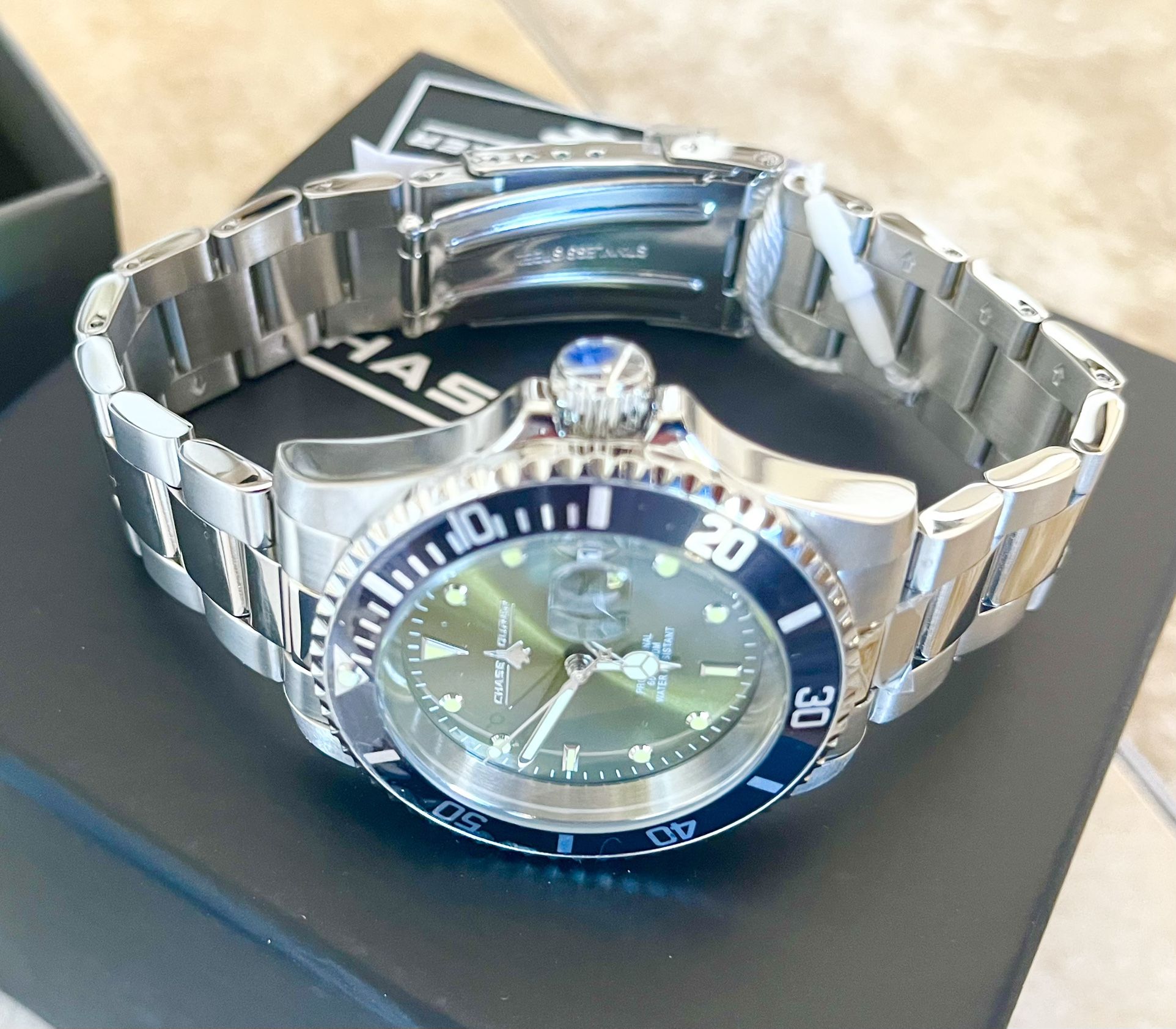 Nuevo 40mm Chase Durer Sub-mariner Style Watch for Sale in Miami, FL ...