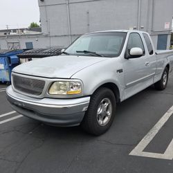 2002 Ford F150 XLT For Sale