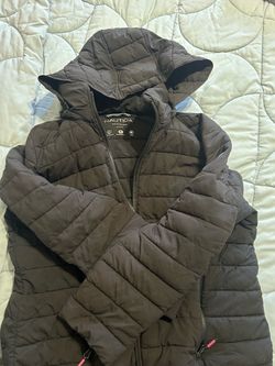 Womans Nautica Coat (Broken Zipper)
