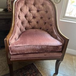 Antique Vintage Tufted Wooden Chair Great Condition Pink 