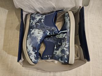 *New* Huk Rogue Wave Fin Flats - Fishing Boots - Size 10