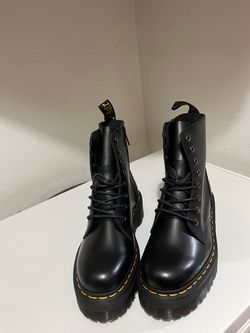 ✨New Dr. Marten Jadon Smooth Leather Platforms