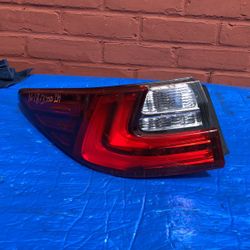 2016-2018 Lexus ES350 Tail Light LH