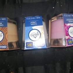 3 Brand New Glade Candles Bundle.. .