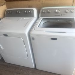 Maytag Washer /dryer. 